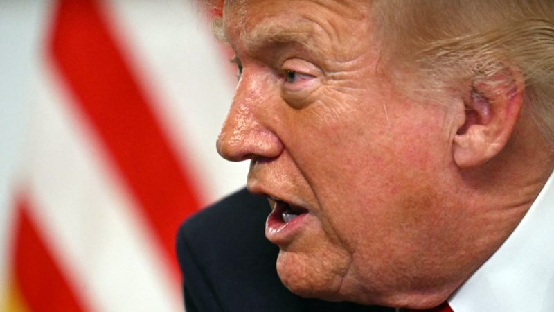 Trump asegura que frenará la migración que proviene desde "países del tercer mundo" con estas acciones