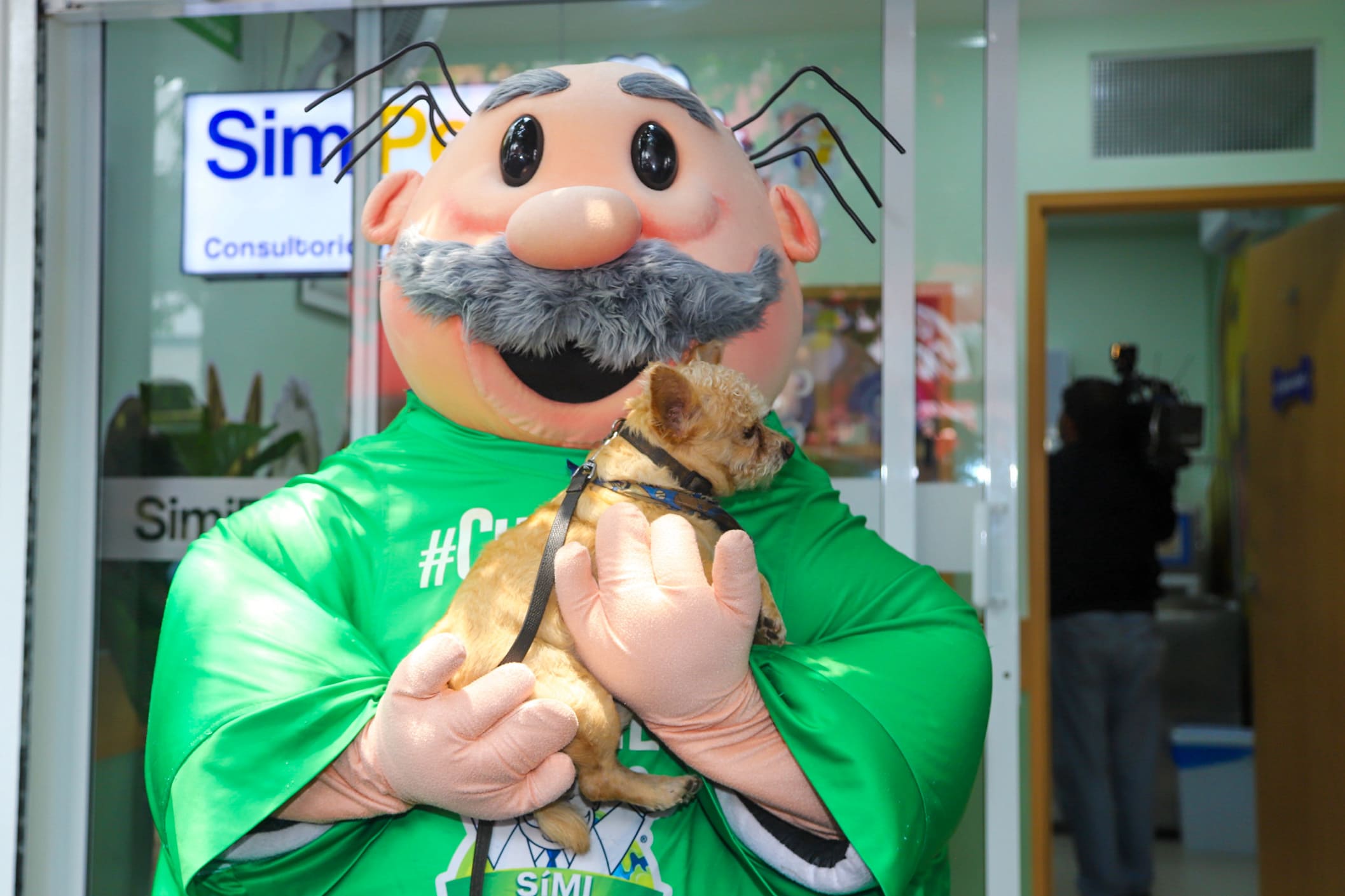 Veterinarias del Dr. Simi: Lista de sucursales SimiPet, horarios y precios de vacunas en los cinco estados