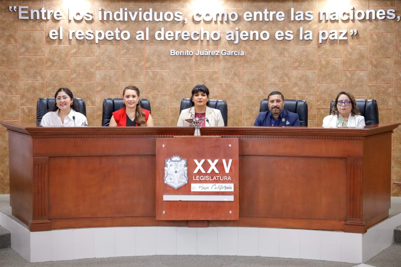 Comparece Secretaría de Educación ante la Comisión del ramo en el marco de la glosa del Cuarto Informe