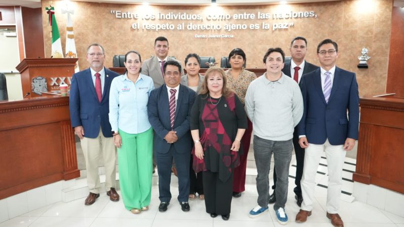 Comparece ante el congreso del estado la titular de la Secretaría de Pesca y Acuacultura