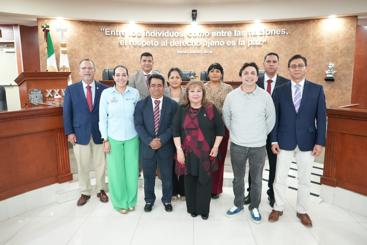 Comparece ante el congreso del estado la titular de la Secretaría de Pesca y Acuacultura