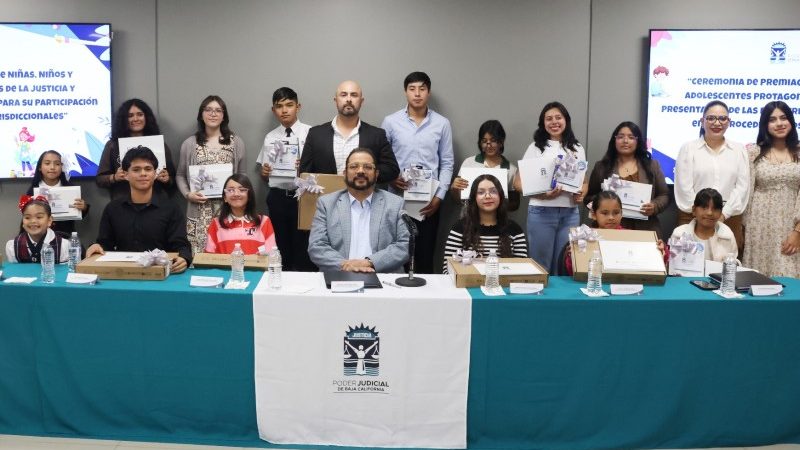Poder Judicial entrega premios del Concuros de Dibujos, Cartas y Ensayos