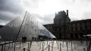 La seguridad en la galería robada en el Louvre no era "un punto a vigilar": Laurence des Cars