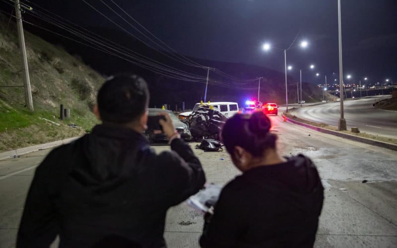 Muere hijo de policía en fatal accidente sobre la carretera libre Tijuana–Rosarito