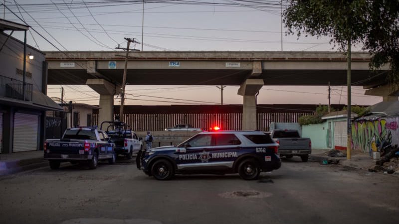 Dos cuerpos son localizados en un canal de la Colonia Castillo