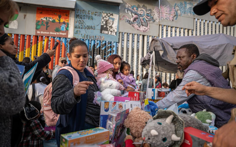 Celebran la 32ª edición de La Posada sin Fronteras en Tijuana – San Diego
