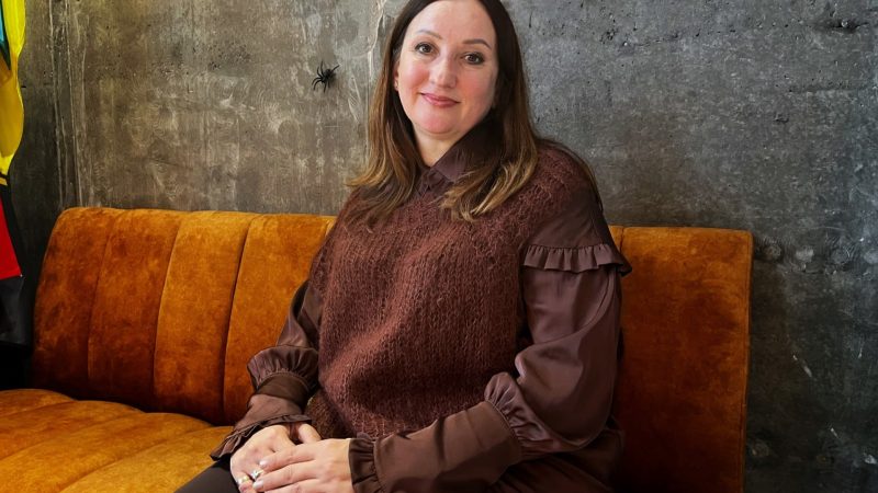 De cocinera a francotiradora: las ucranias luchan por la igualdad en el ejército