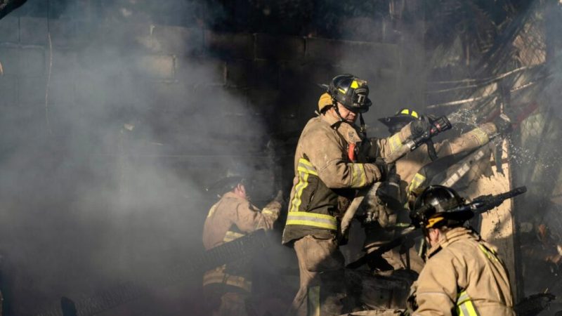 Muere una persona tras incendio en vivienda de la colonia Torres Altas