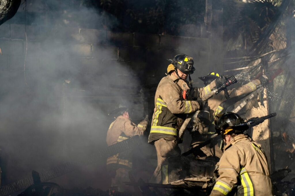 Muere una persona tras incendio en vivienda de la colonia Torres Altas