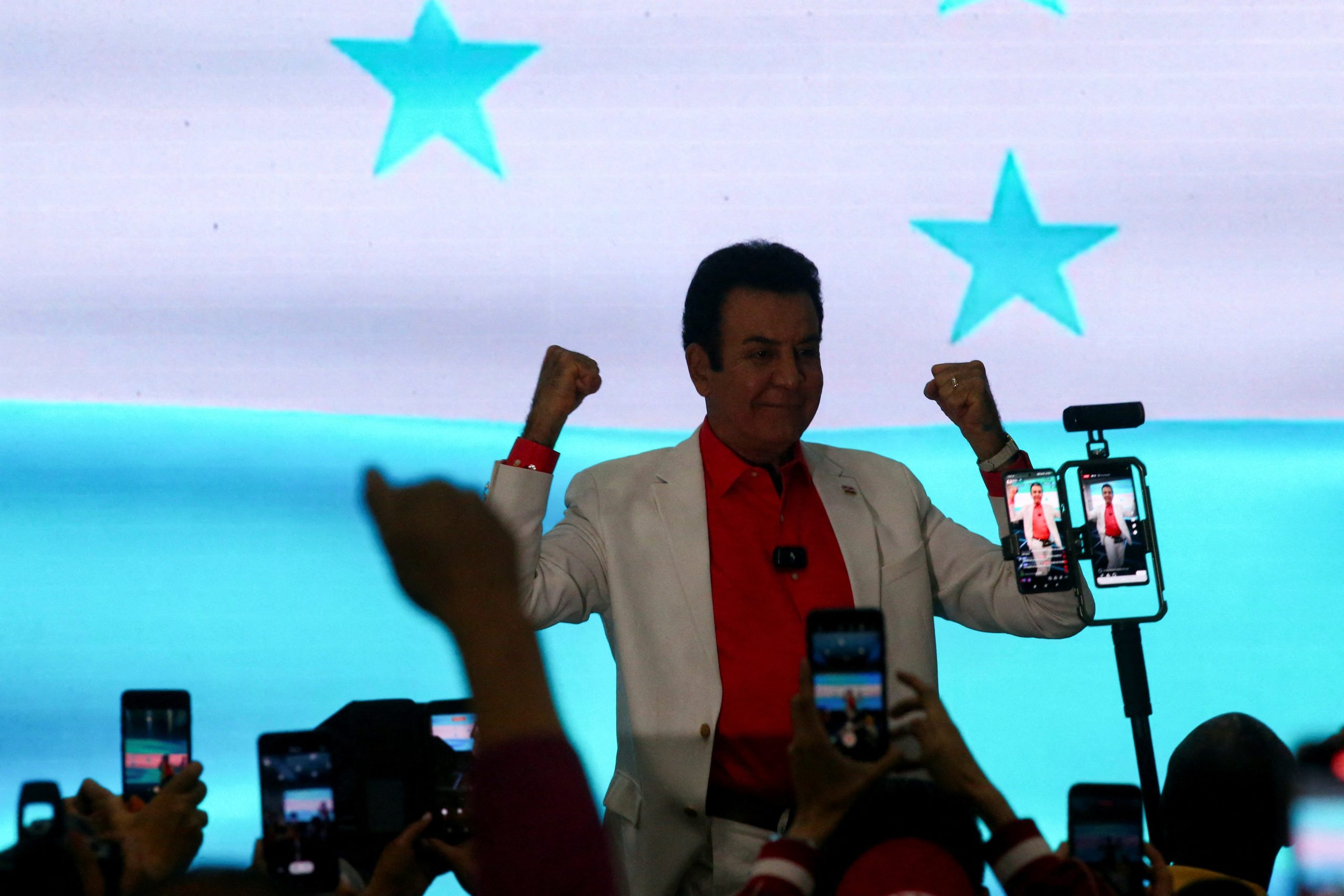 Nasry Asfura, el candidato respaldado por Trump, encabeza las elecciones en Honduras