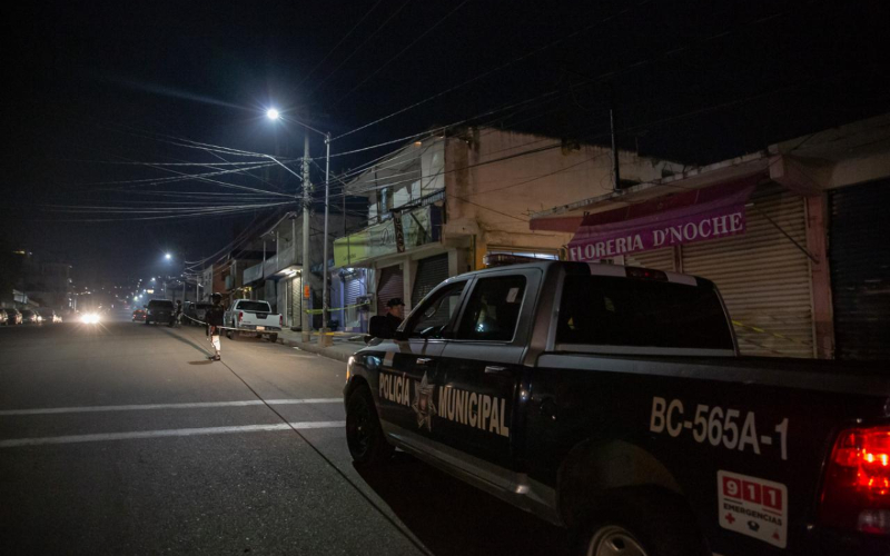 Hombre es asesinado a balazos dentro de tienda en Sánchez Taboada
