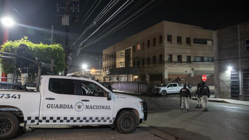 Fuerte operativo en la penitenciaría de La Mesa