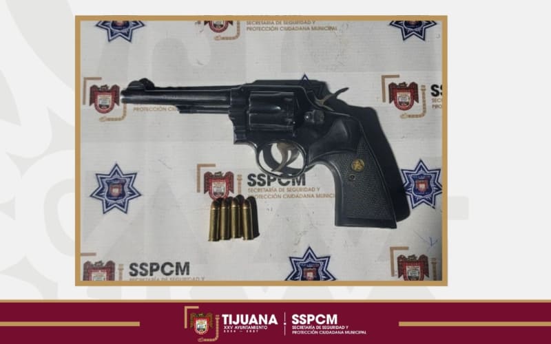 Atención oportuna mediante aplicación Botón Morado deriva en detención por violencia familiar y portación de arma de fuego