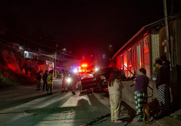 Conductor es asesinado a balazos y termina impactado contra iglesia en la colonia Reforma