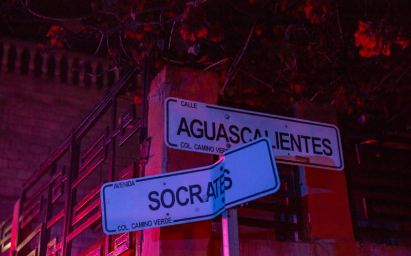 Atacan a balazos a dos jóvenes en Camino Verde