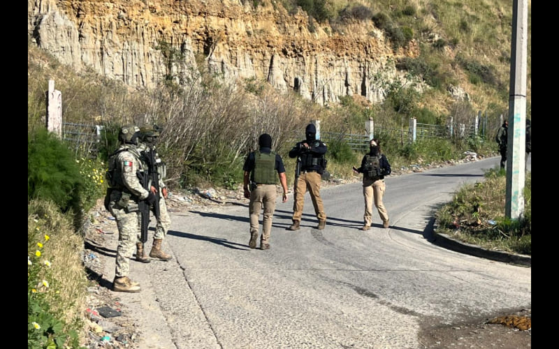 Incendian BMW en la colonia Los Altos
