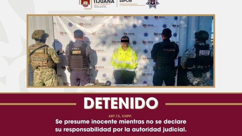 Detiene Policía Municipal de Tijuana a sujeto por daños, portación de arma de fuego y posesión de vehículo con reporte de robo