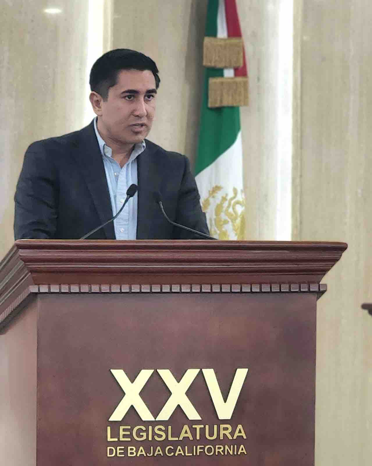 Exhorta congreso al estado y municipios a dotar de dispositivos no letales a policías