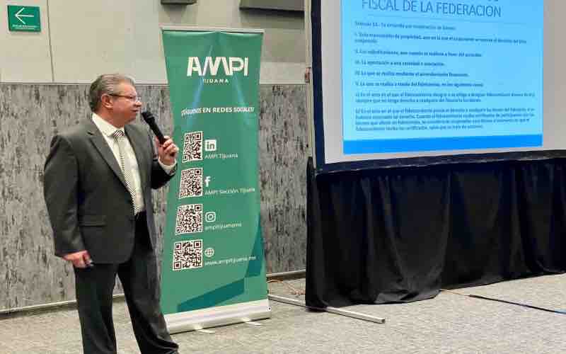 Especialistas abordaron actualizaciones en materia fiscal y prevención de lavado de dinero