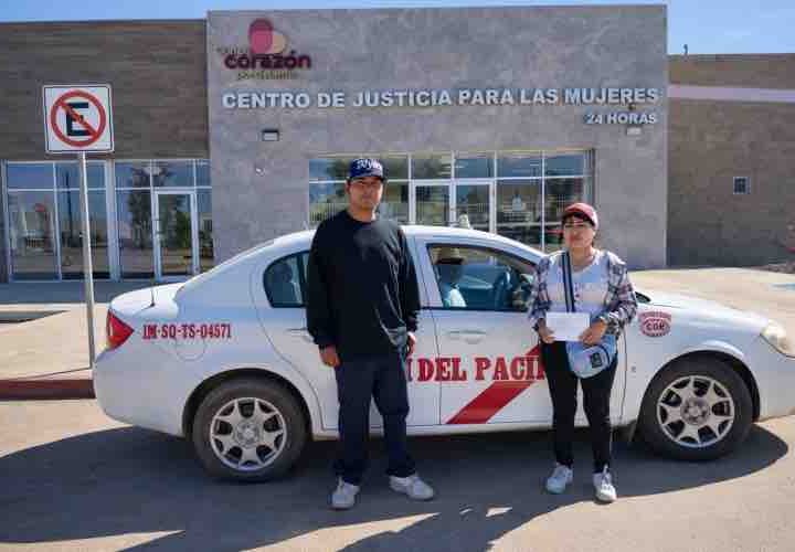 Impulsan movilidad segura para mujeres hacia el CEJUM San Quintín a través de colaboración con taxis del pacífico