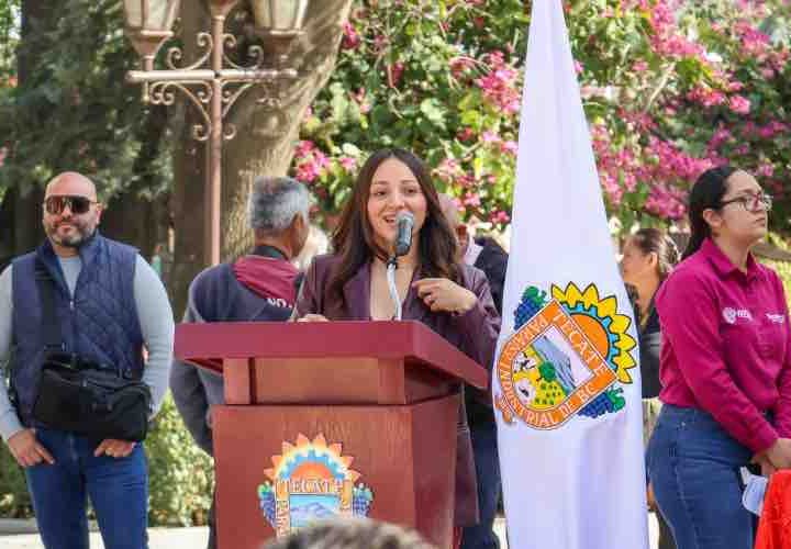 Celebran 35 parejas su amor en matrimonios colectivos de DIF Tecate