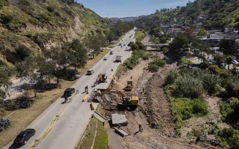 Inician trabajos de reparación en el Libramiento Salvador Rosas Magallón tras daños por lluvias
