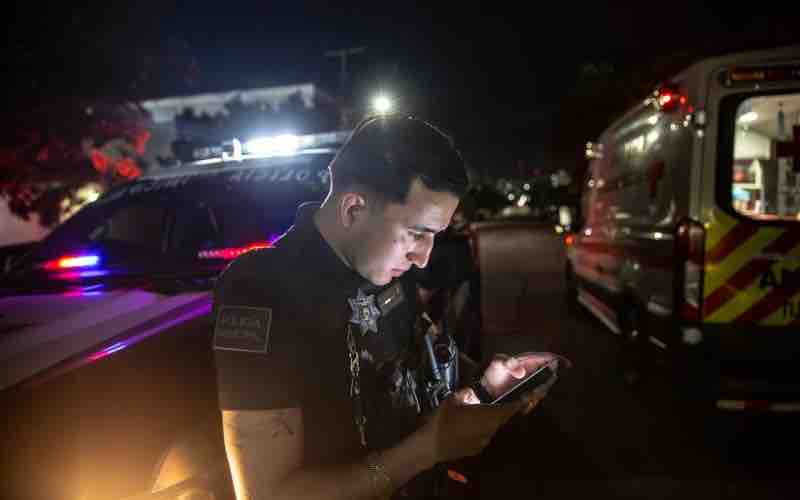 Atacan a balazos a hombre en la Zona Norte; llega herido a gasolinera