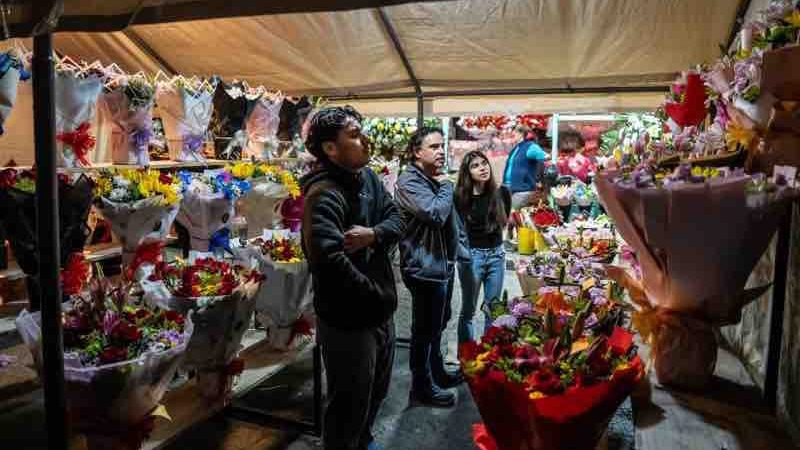 Comienzan las ventas por San Valentín en la Zona Centro de Tijuana