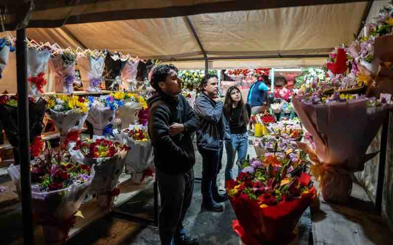 Comienzan las ventas por San Valentín en la Zona Centro de Tijuana