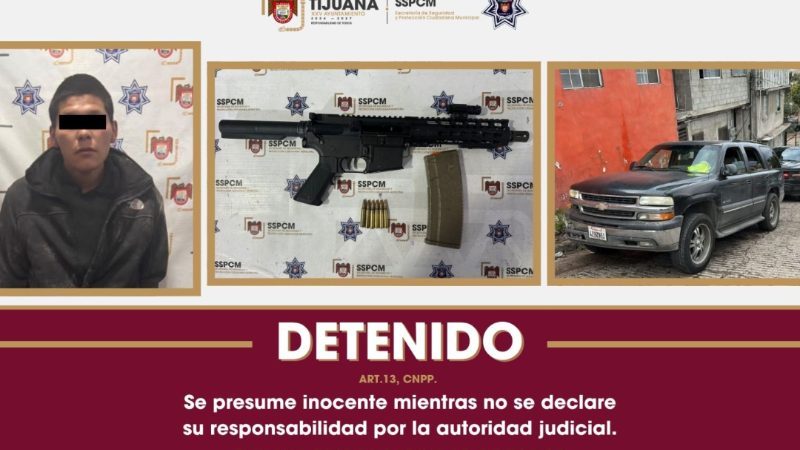 Detiene policía municipal a sujeto tras persecución en Sanchez Taboada