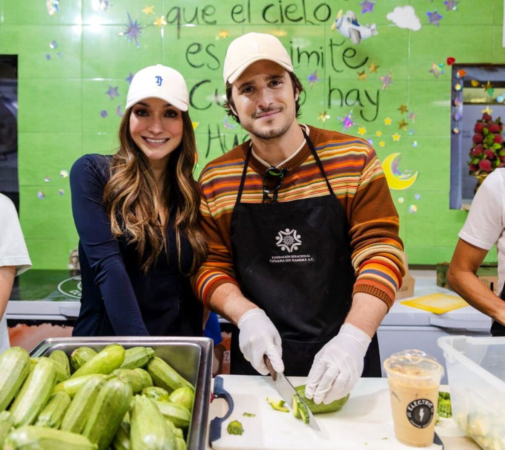 Visita actor Diego Boneta fundación Tijuana Sin Hambre en Tijuana