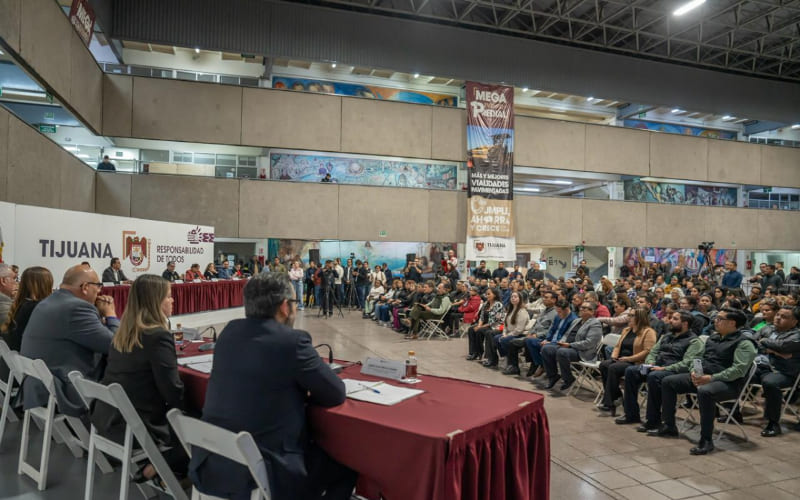Viudas, hijos y familiares de policías y bomberos caídos de Tijuana tendrán acceso a servicios de salud