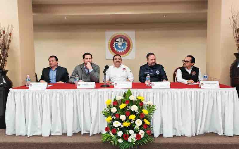 CTM Federación B.C. entrega reconocimiento al Secretario de Seguridad Pública de Tijuana