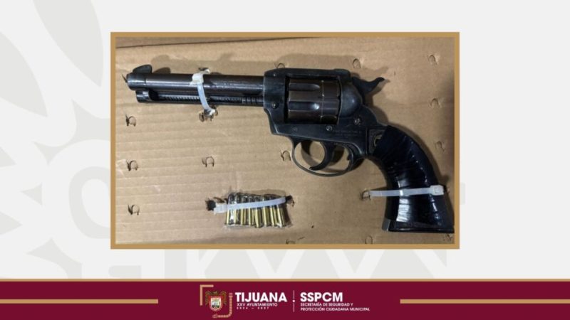 Captura Policía Municipal a conductor de plataforma por portación de arma de fuego y amenazas en la colonia Altamira