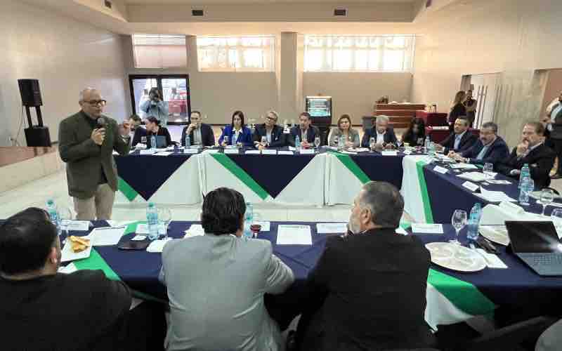 Respalda CCE desaladora pero plantea reservas fiscales