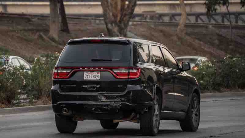 Choque en carriles de la Ready Lane; joven resulta lesionado